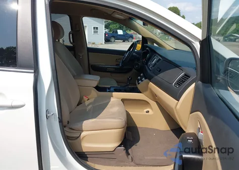 2016 Kia Sedona Lx from USA, damaged, VIN KNDMB5C16G6125279